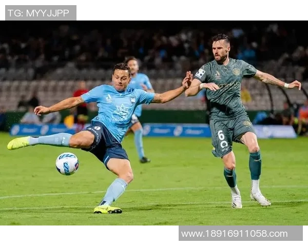 墨尔本城与西部联的激烈对决揭开足球新篇章